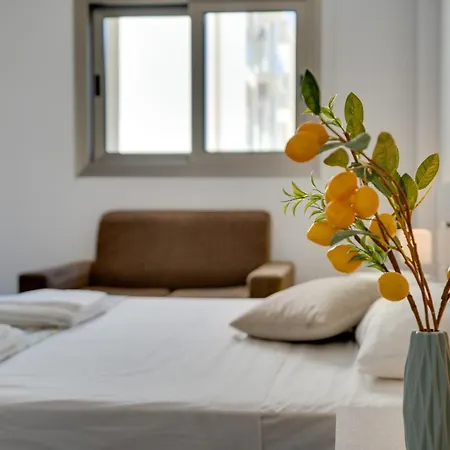 Lemon Paradise Centre 200m From Lejlighed Larnaca