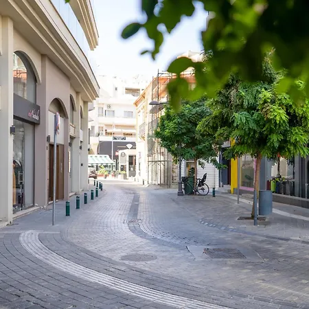 Lemon Paradise Centre 200m From Larnaca