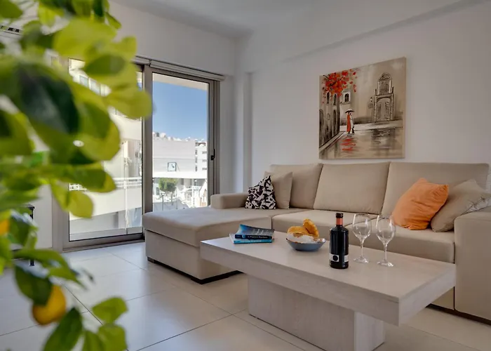 Lemon Paradise Centre 200m From * Larnaca