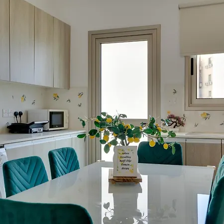 Apartment Lemon Paradise Centre 200m From Larnaca