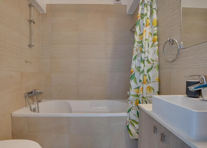 Lemon Paradise Centre 200m From Διαμέρισμα